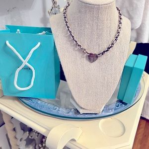 Authentic return to Tiffany heart tag choker